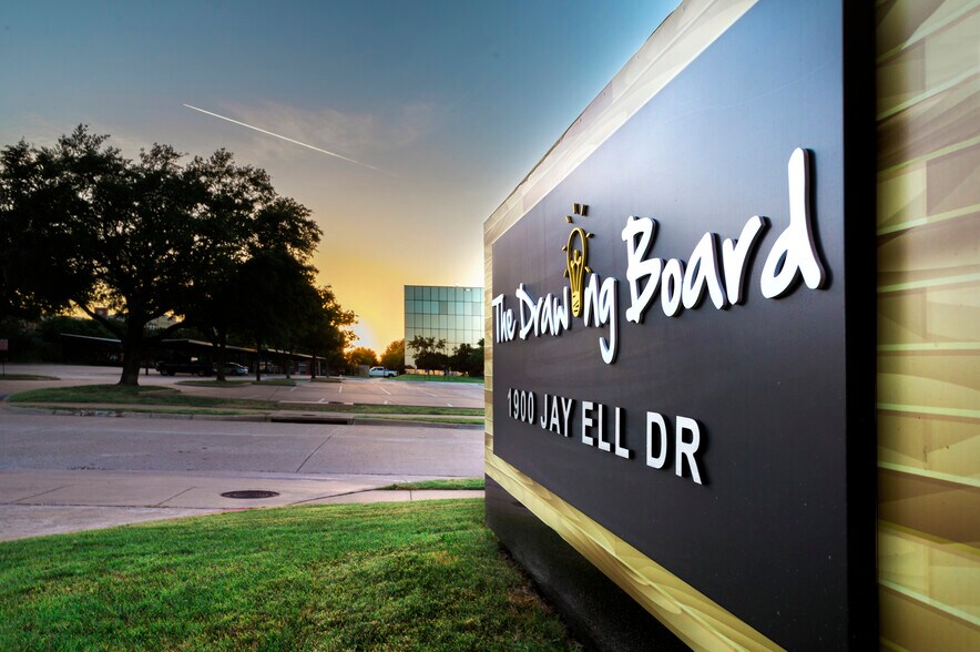 More Photos Of 1900 Jay Ell Dr, Richardson Coworking Space