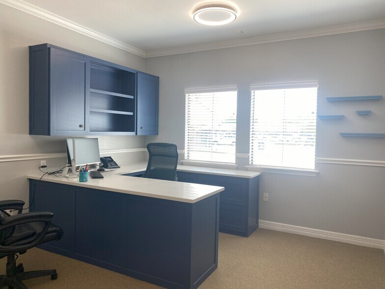 More Photos Of 1105 Cheek Sparger Rd, Colleyville Office For Sale