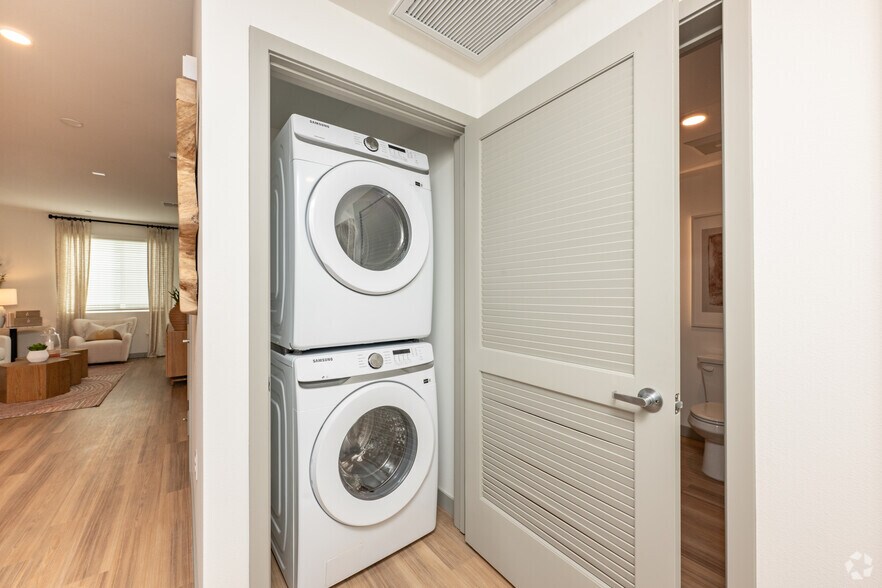 More Photos Of 14817 Foothill Blvd, Fontana Apartments For Lease