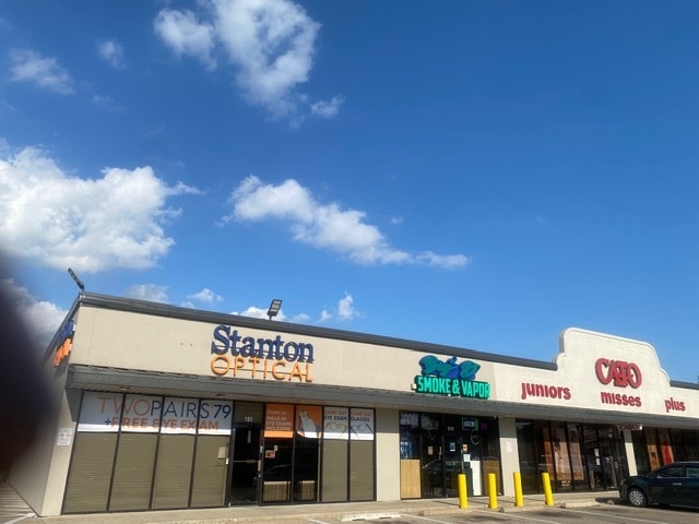 Primary Photo Of 3940 St Francis Ave, Dallas General Retail For Lease