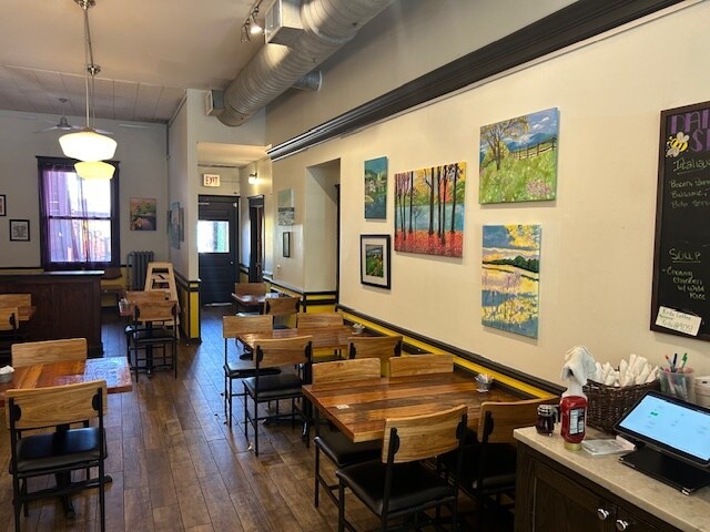 More Photos Of 905 S Lombard Ave, Oak Park Restaurant For Sale