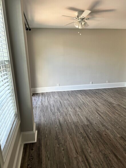More Photos Of 323 4th St NE, Atlanta Apartments For Sale