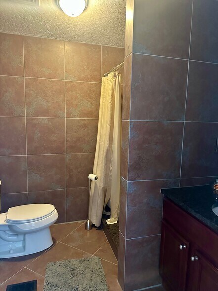 More Photos Of 901 E Washington St, Orlando Office For Lease