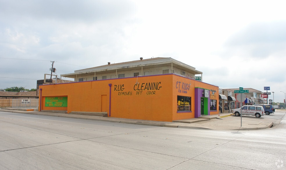 More Photos Of 5938 Curzon Ave, Fort Worth Storefront Retail Residential For Sale