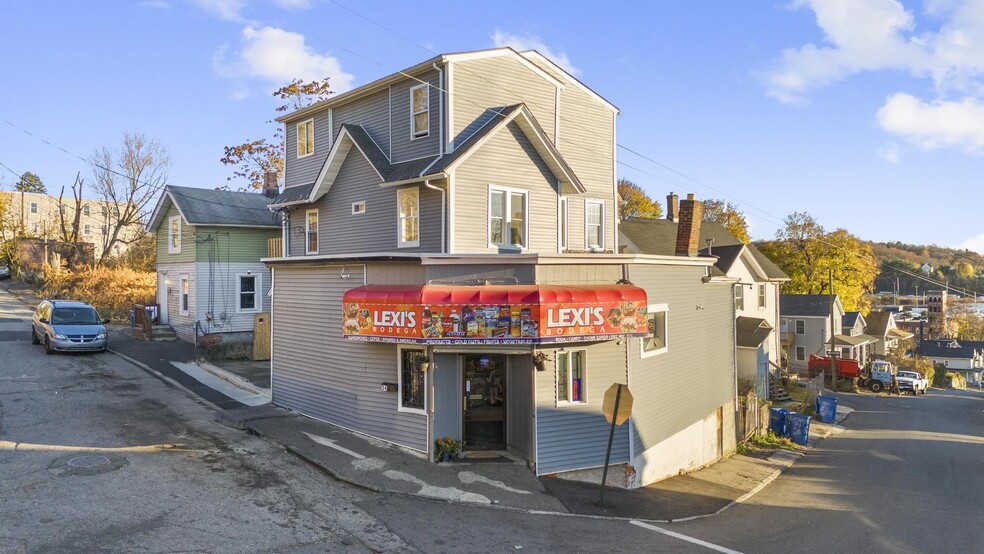 Primary Photo Of 54 High St, Waterbury Storefront Retail Residential For Sale