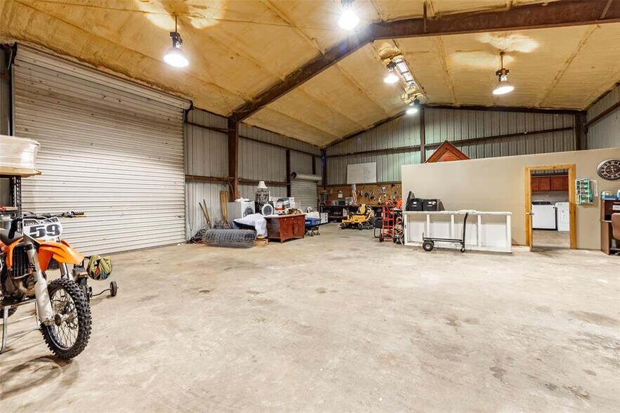 More Photos Of 22831 Fritz Ln, Spring Light Distribution For Sale