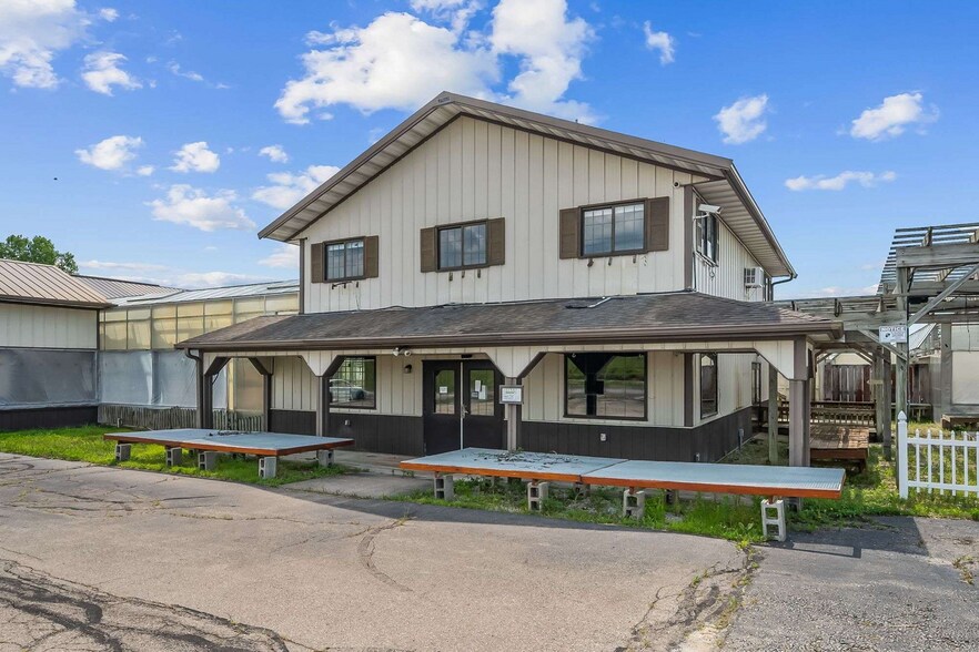 More Photos Of 755 N Dayton Lakeview Rd, New Carlisle Garden Center For Sale