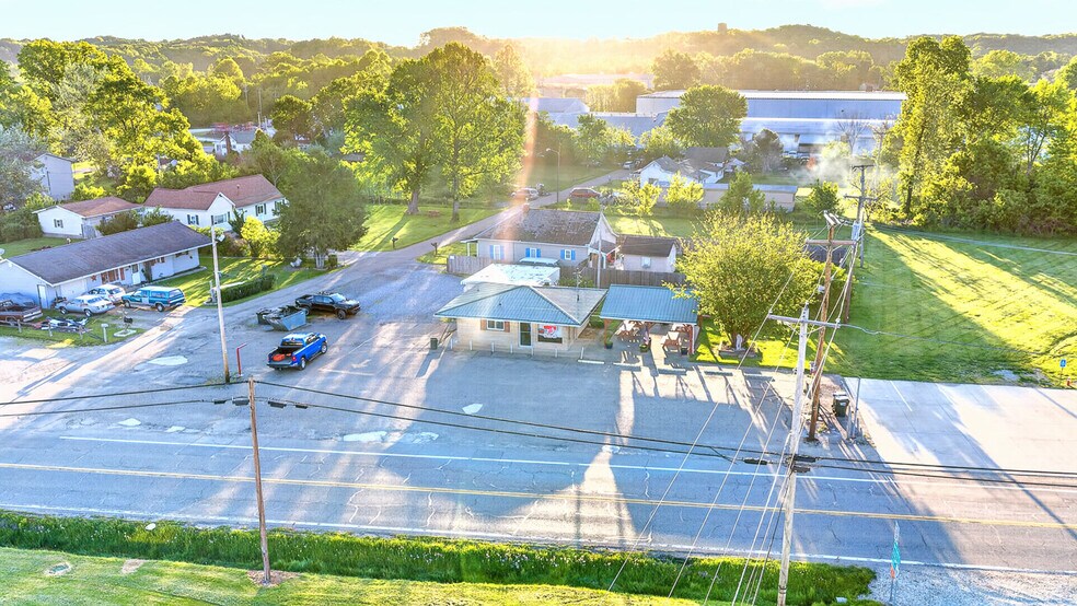 More Photos Of 60200 Southgate Rd, Byesville General Retail For Sale