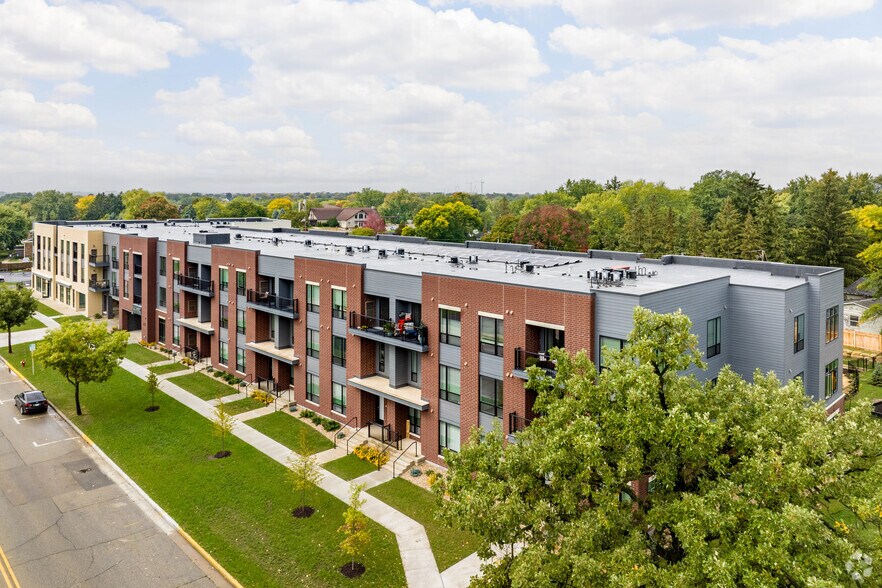 More Photos Of 410 W Verona Ave, Verona Apartments For Lease