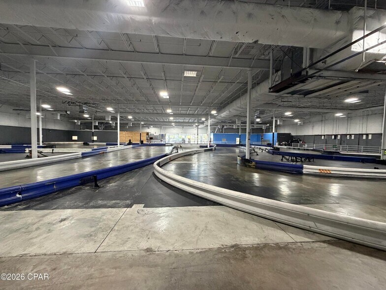 More Photos Of 7099 US-98, Panama City Beach General Retail For Lease