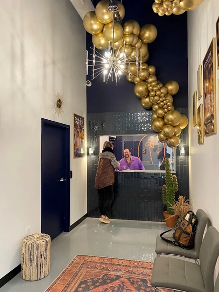 More Photos Of 2312 E Washington St, Phoenix Warehouse For Lease