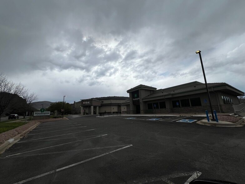 More Photos Of 12634 Indore Pl, Littleton Restaurant For Sale