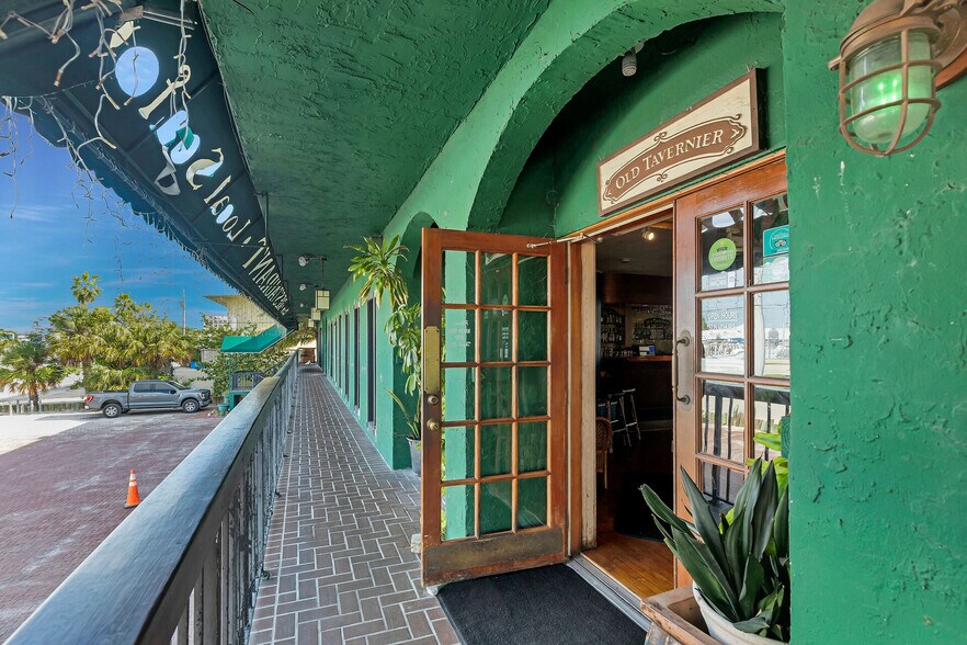 More Photos Of 90311 Old Hwy, Tavernier General Retail For Sale