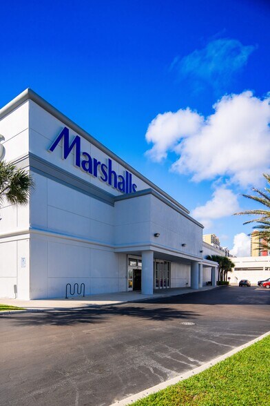 More Photos Of 16850 Collins Ave, Sunny Isles Beach Unknown For Lease