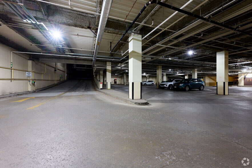 More Photos Of 150 Verona St, Rochester Office For Sale