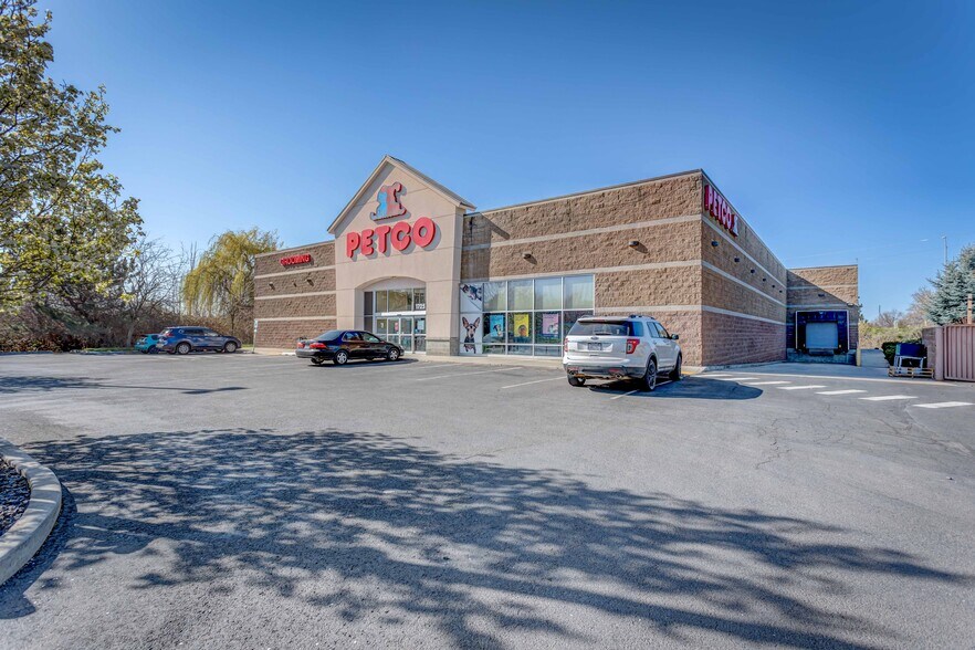 More Photos Of 1725 Twin Creek Ln, Walla Walla Freestanding For Lease