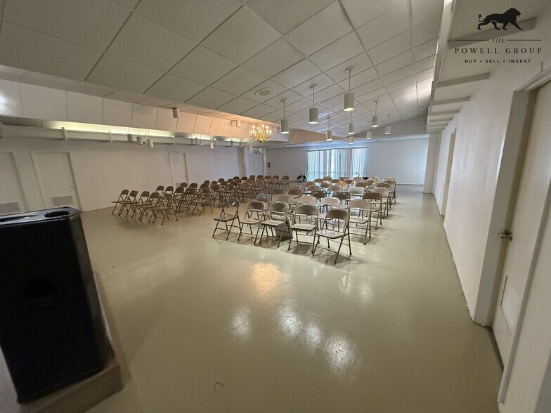 More Photos Of 4810 Avenue P, Lubbock Religious Facility For Sale