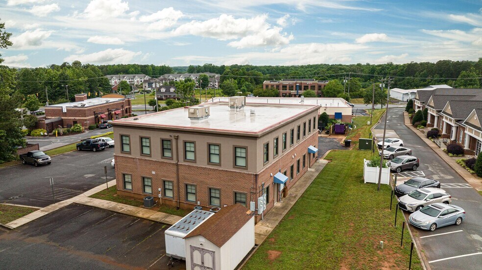 More Photos Of 274 N Nc-16 Hwy, Denver Office For Lease