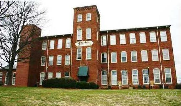 More Photos Of 1 Buffalo Ave, Concord Loft Creative Space For Sale