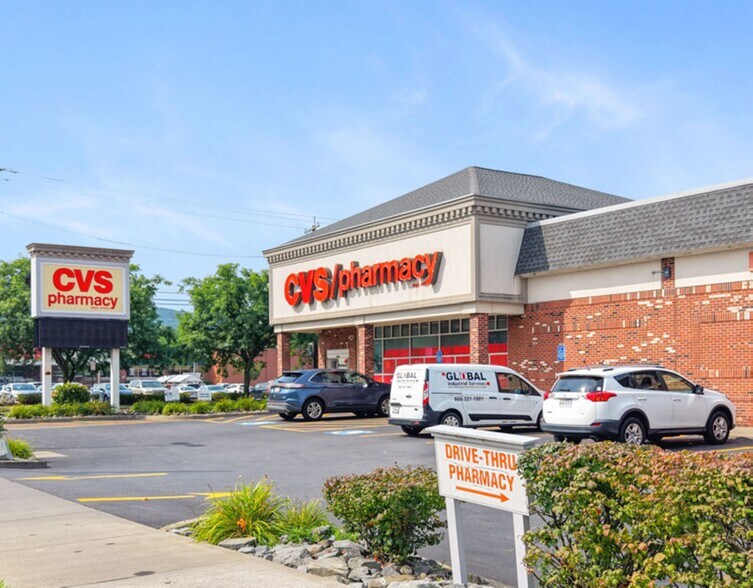 More Photos Of 157 Robinson St, Binghamton General Retail For Sale