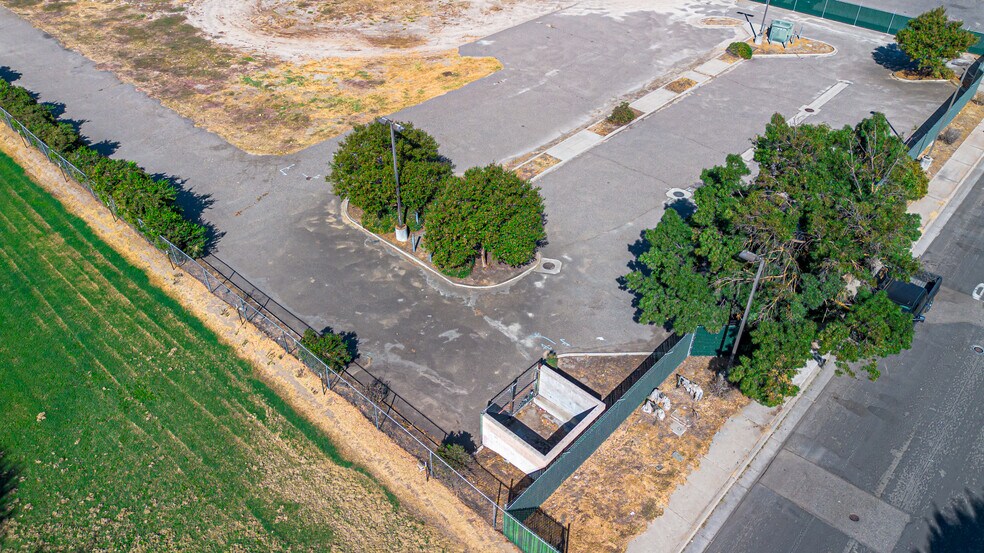 More Photos Of 7958 Lander Avenue, Hilmar Land For Sale