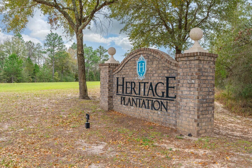 More Photos Of 3201 Heritage Plantation Blvd, Laurel Hill Office For Sale