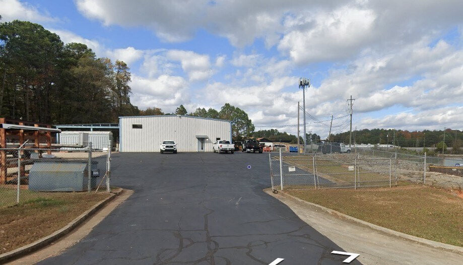 More Photos Of 761 Ledford St SE, Smyrna Warehouse For Sale