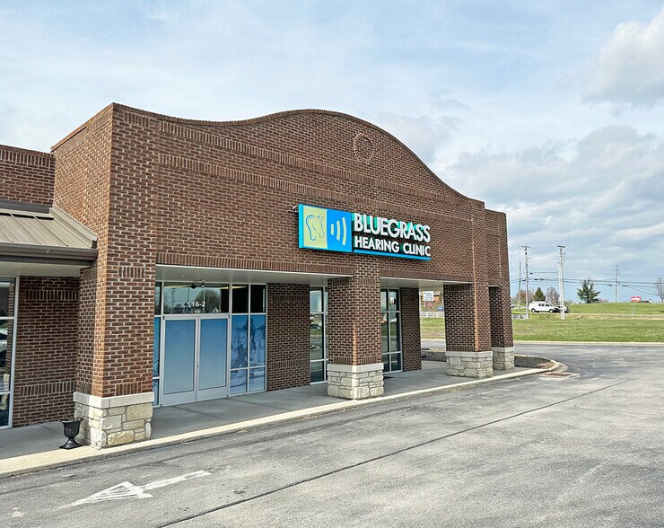 More Photos Of 116 Meridian Way, Richmond Storefront Retail Office For Lease