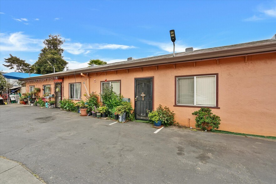More Photos Of 21806-21832 Meekland Ave, Hayward Apartments For Sale