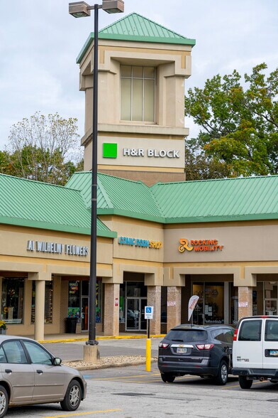 More Photos Of 17212-17510 Lorain Ave, Cleveland Unknown For Lease