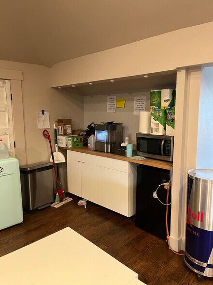 More Photos Of 560 S 100 W, Provo Coworking Space