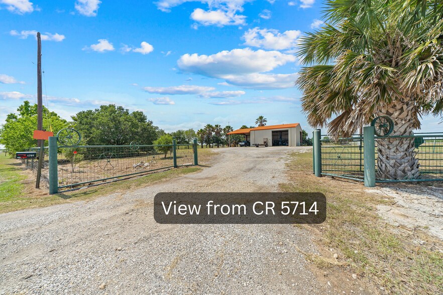 More Photos Of 14221 FM 2790, La Coste Warehouse For Sale