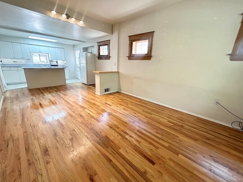 More Photos Of 1320 Saint Paul St, Denver Apartments For Sale