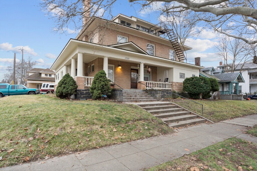 Primary Photo Of 1733 W 10th Ave, Spokane Apartments For Sale