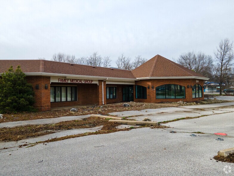 More Photos Of 510 Jungermann Rd, Saint Peters Medical For Lease