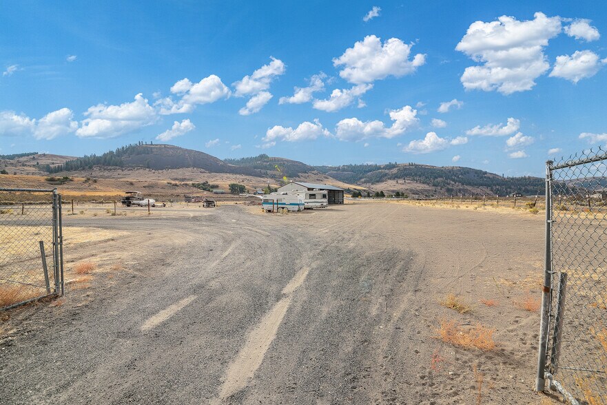 More Photos Of 44892 State Route 21 N, Wilbur Trailer Camper Park For Sale