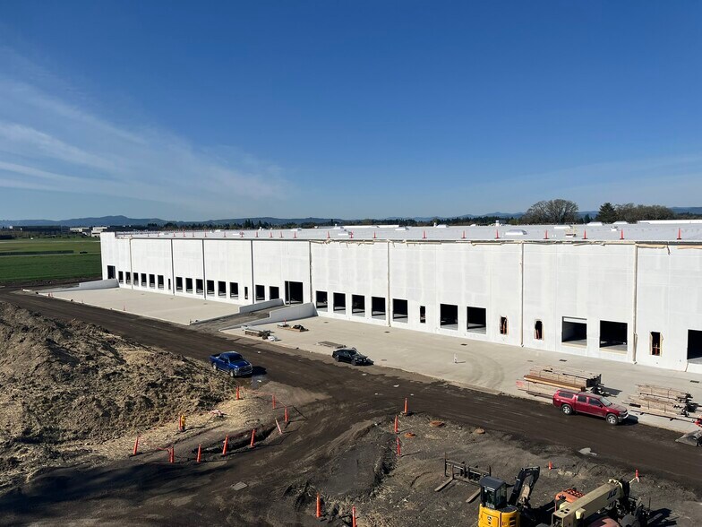 More Photos Of 4630 NW 273rd Ave, Hillsboro Unknown For Lease