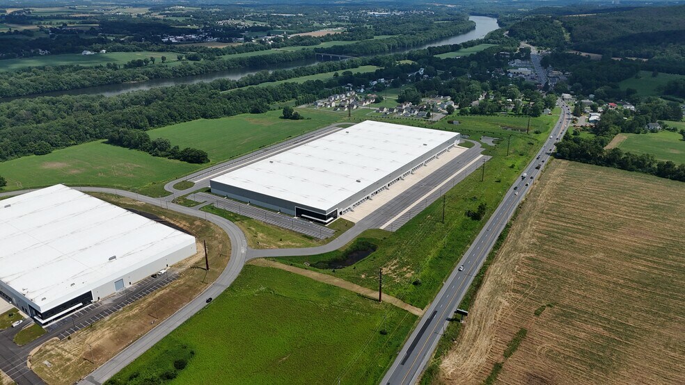 More Photos Of 198 Enterprise Blvd, Allenwood Unknown For Lease