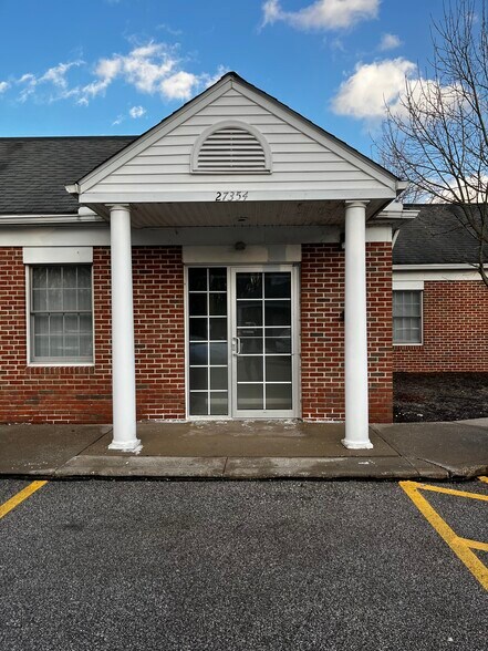 Primary Photo Of 27350-27358 Center Ridge Rd, Westlake Office For Lease
