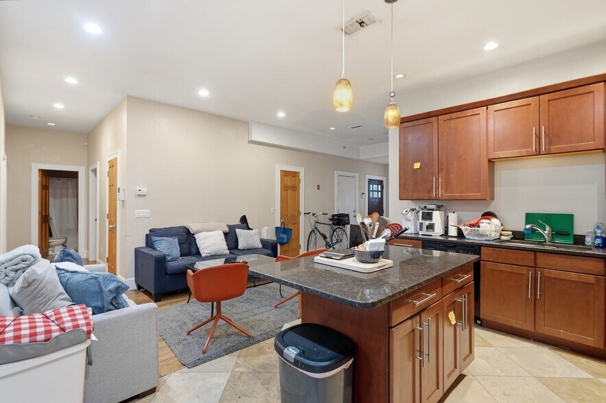 More Photos Of 299 Governor St, Providence Multifamily For Sale