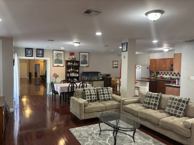 More Photos Of 1018-1020 W Lehigh Ave, Philadelphia Office For Sale