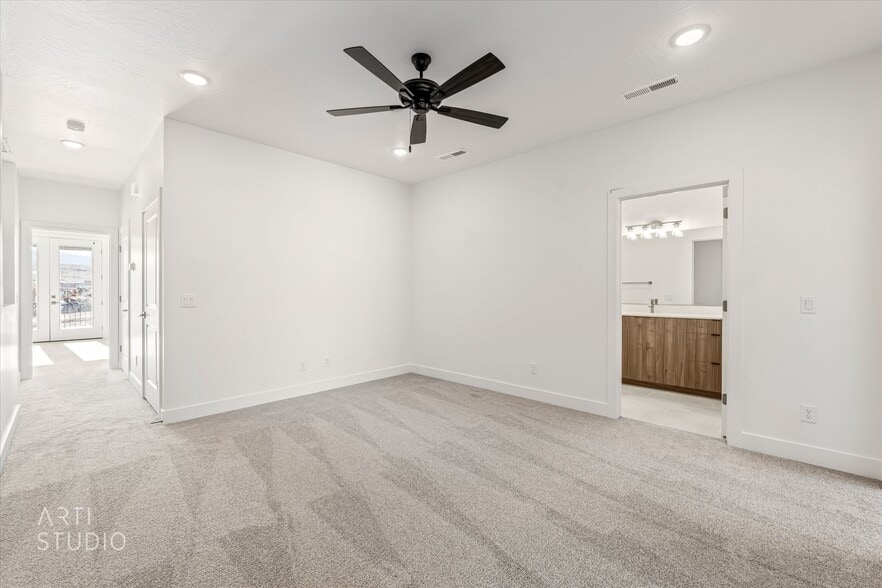 More Photos Of 366 W Fitness Way, Ivins Apartments For Sale