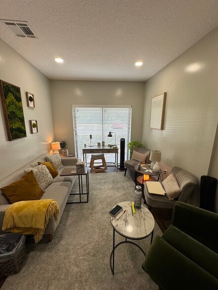 More Photos Of 9633 W Broward Blvd, Plantation Medical For Sale