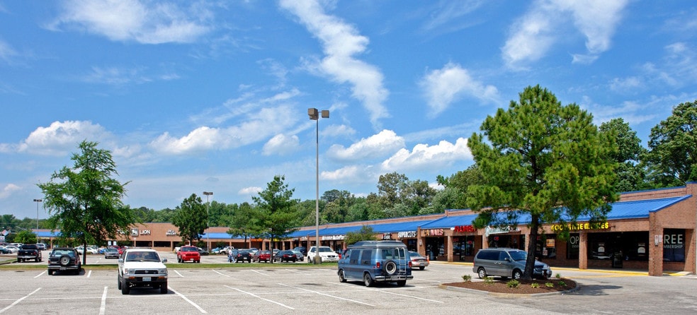 Primary Photo Of 954-980 J Clyde Morris Blvd, Newport News Unknown For Lease