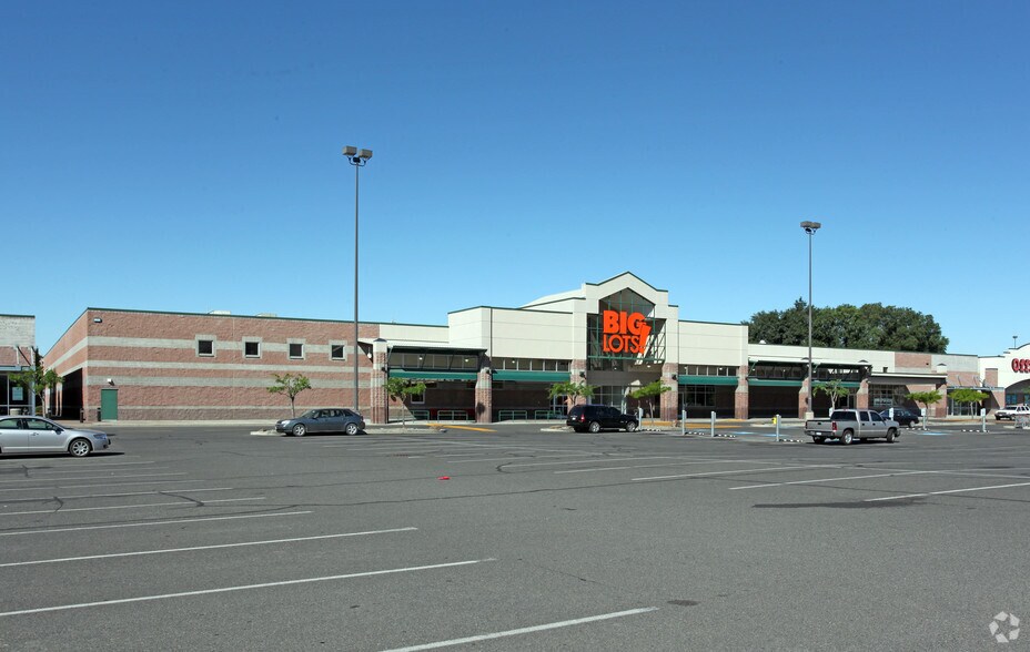 More Photos Of 6 N Fair Ave, Yakima Unknown For Lease