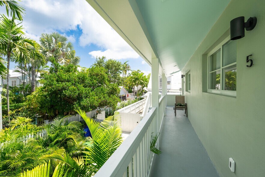 More Photos Of 818 Elizabeth St, Key West Apartments For Sale
