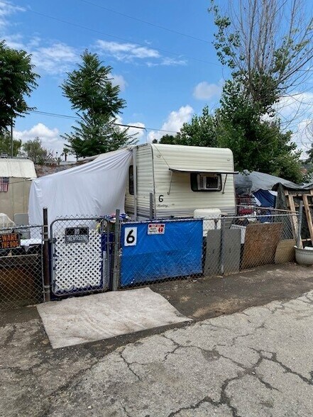 More Photos Of 206 Beardsley Ave, Bakersfield Manufactured Housing Mobile Home Park For Sale
