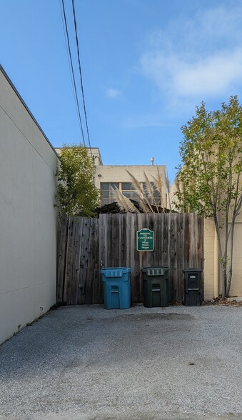 More Photos Of 2237 El Camino Real, Palo Alto Storefront For Sale