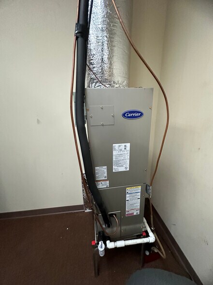 More Photos Of 311 W Central, Valdosta Manufacturing For Sale