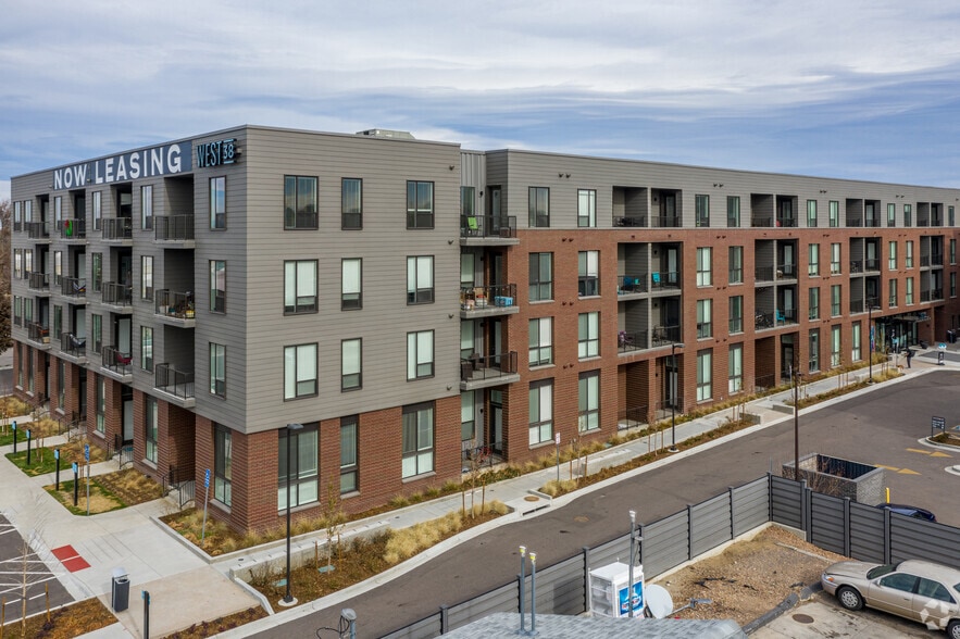 More Photos Of 7333 W 38th Ave, Wheat Ridge Apartments For Lease